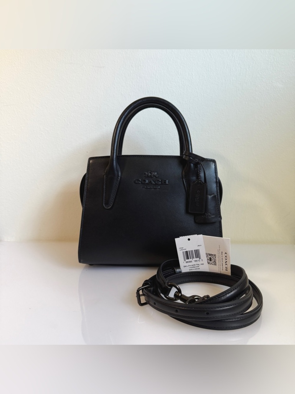 Coach Andrea Carryall Medium/Regular Size Black w/ Tags CP081
